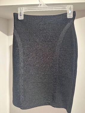 GUESS Classic Black Bandage Skirt, Size S